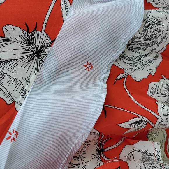 Anthropologie Jaase Red Floral Asymmetrical Skirt - Picture 4 of 6